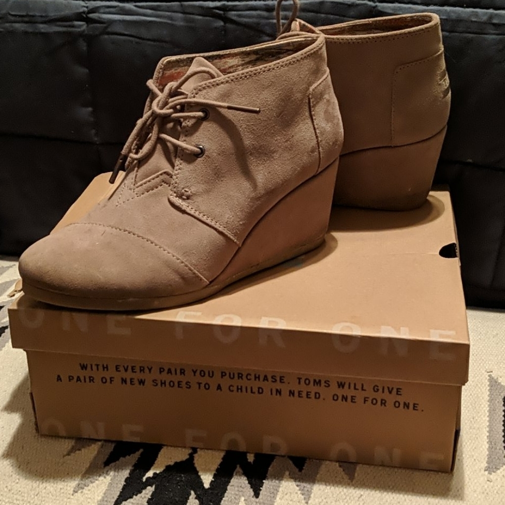 Tom's desert wedge